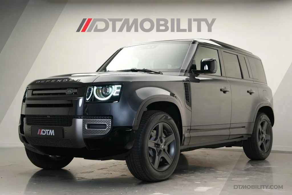 Land Rover Defender (2024) — foto 1