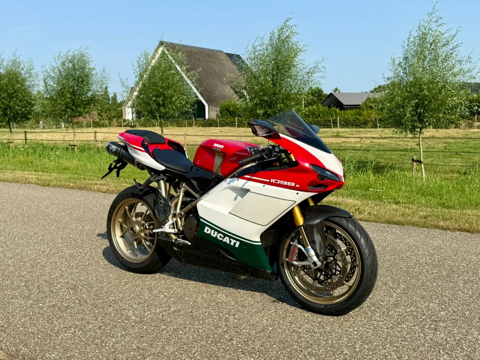 Ducati 1098 S TRI Colore (2007) — foto 1
