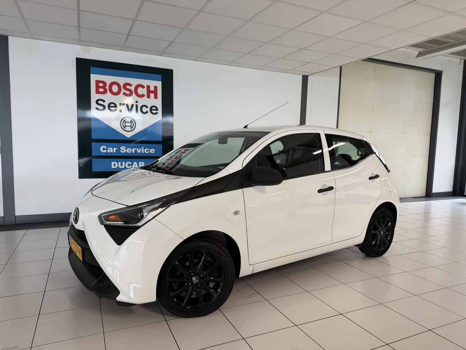 Toyota Aygo (2019) — foto 1