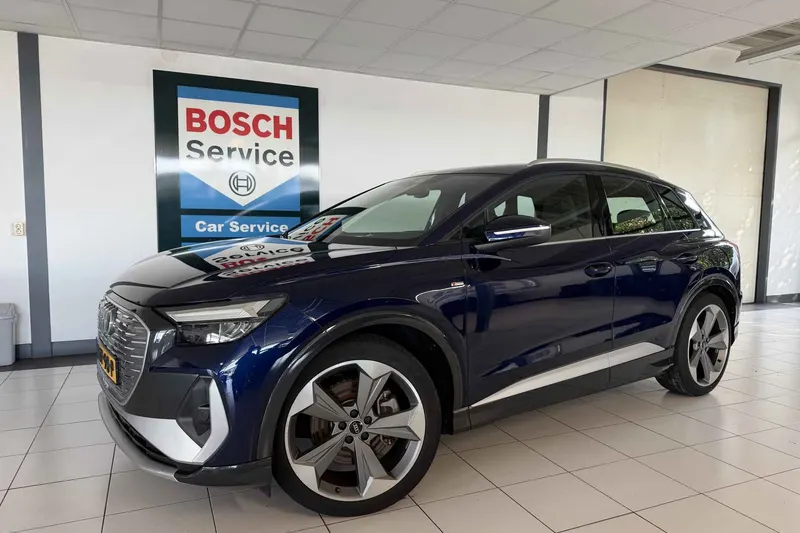 Audi Q4 e-tron (2021)