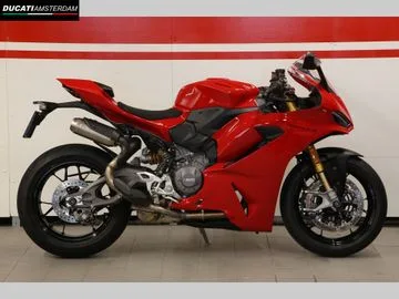 Ducati Panigale V2 S (2025) — foto 1