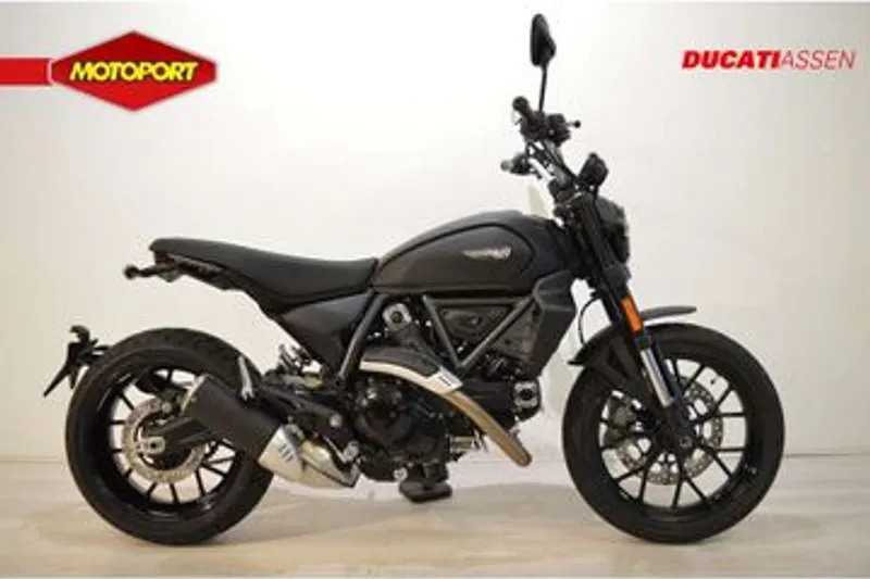Ducati SCRAMBLER ICON Dark (2026)
