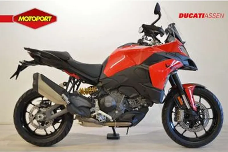 Ducati Multistrada V2 (2026)