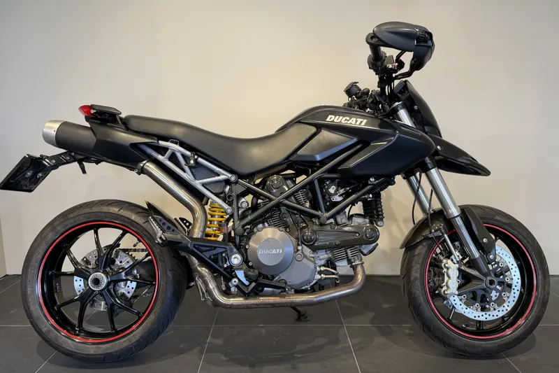 Ducati Hypermotard 796 (2011)