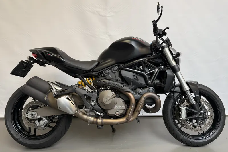 Ducati Monster 821 (2015)