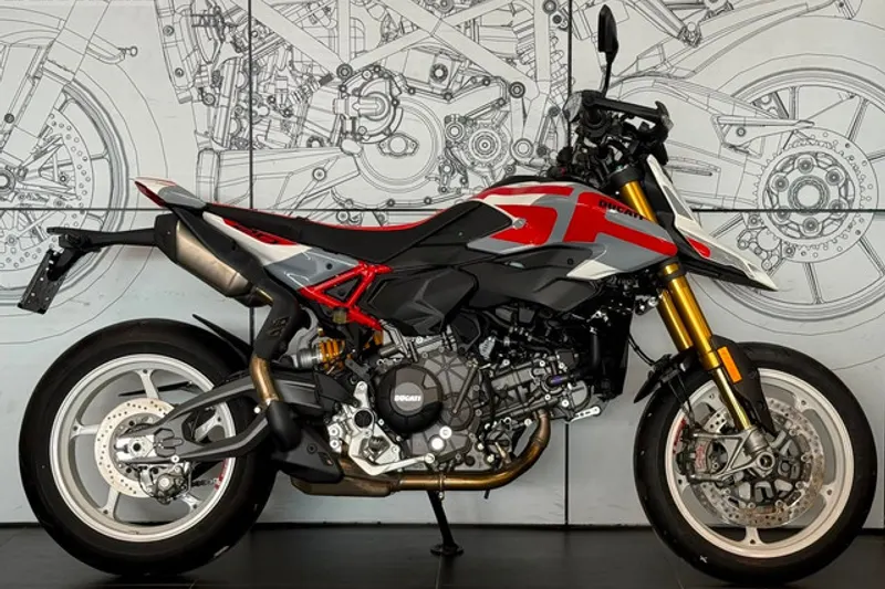 Ducati HYPERMOTARD V2 SP (2026)