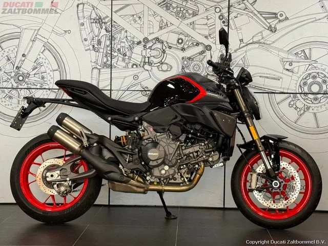 Ducati Monster V2 (2026) — foto 1
