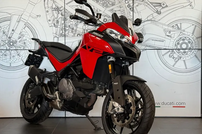 Ducati Multistrada V2 (2023)