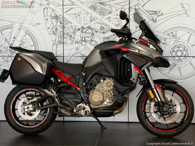 Ducati Multistrada V4S Grand (2024) — foto 1