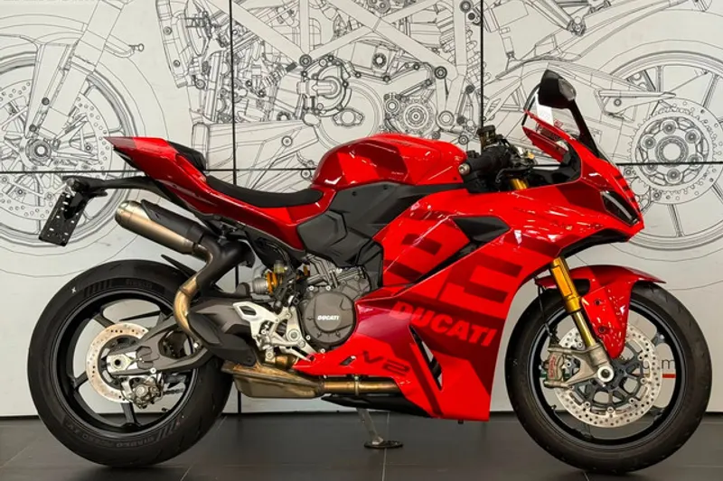 Ducati Panigale V2 S (2026)
