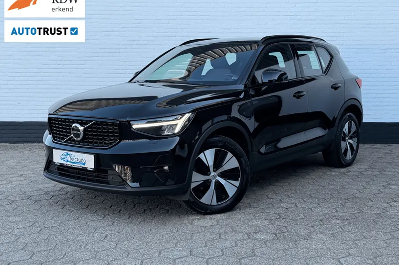 Volvo XC40 (2022)