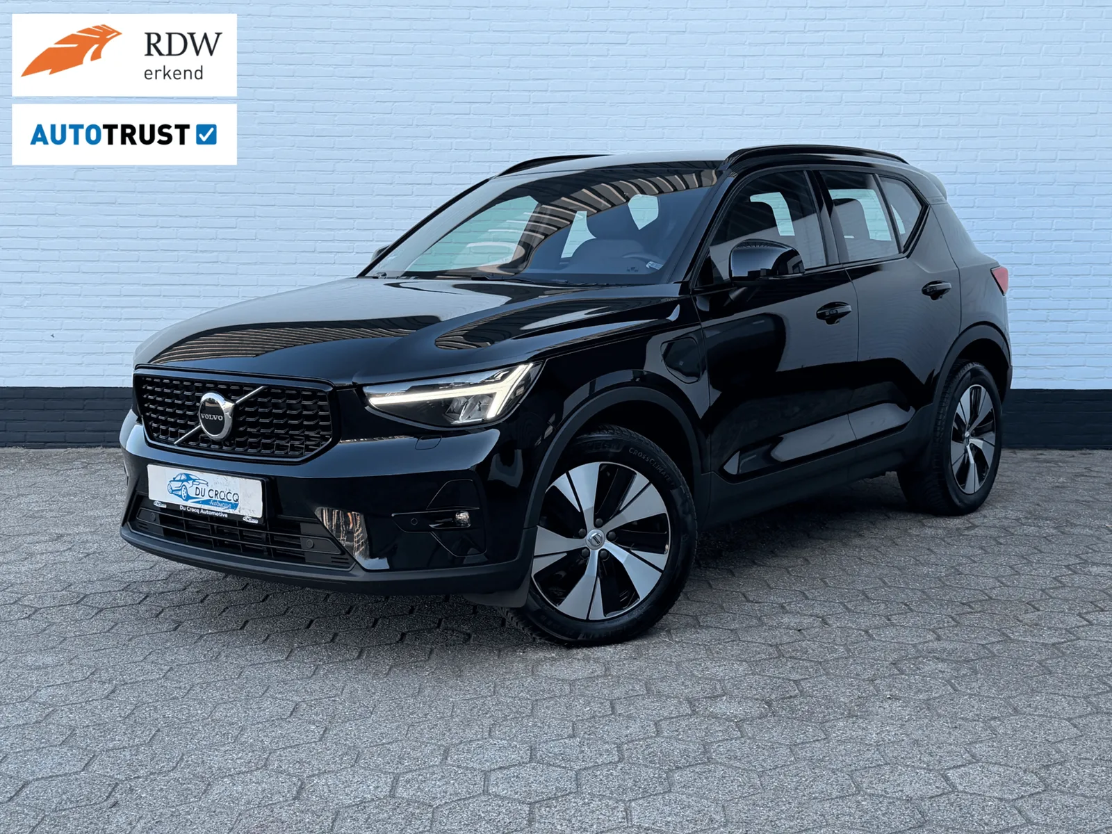 Volvo XC40 (2022) — foto 1
