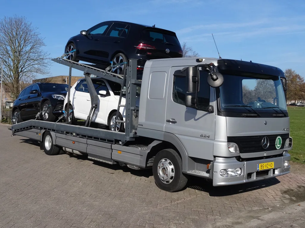 Mercedes-Benz 824L ATEGO (2007) — foto 1