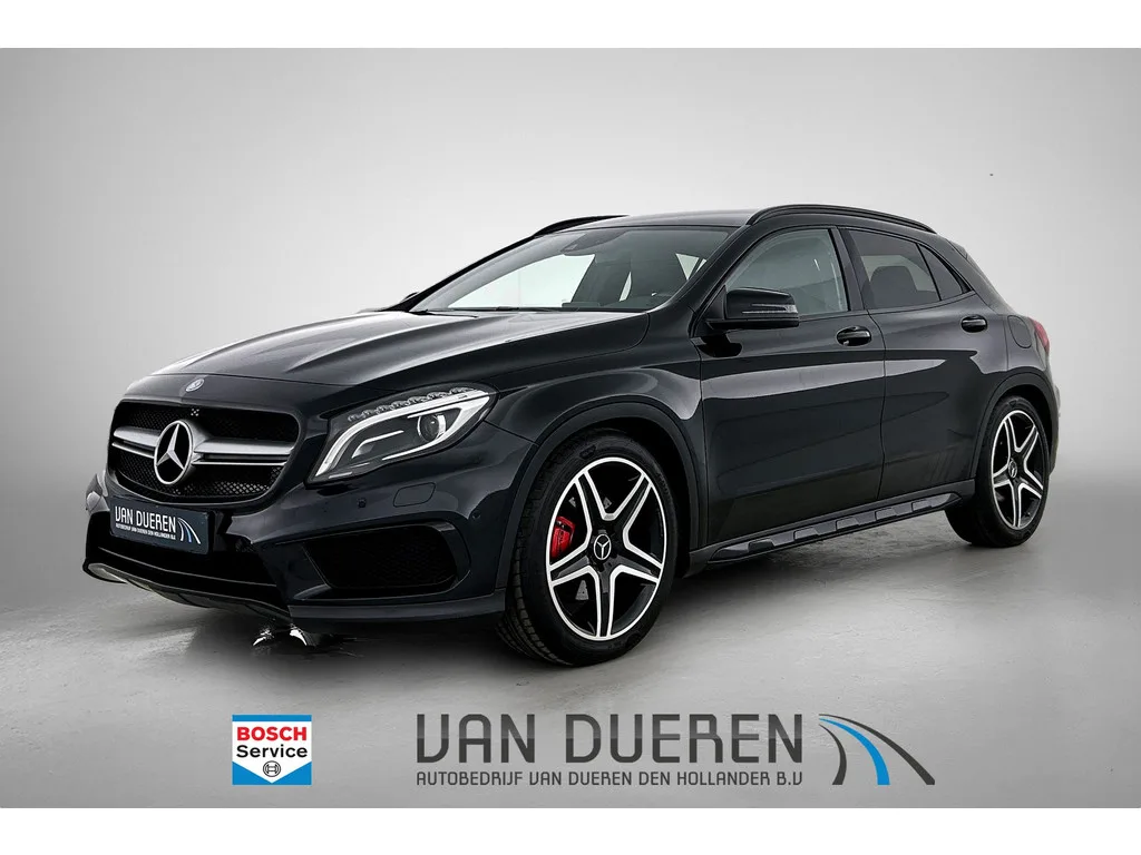Mercedes-Benz GLA (2015) — foto 1