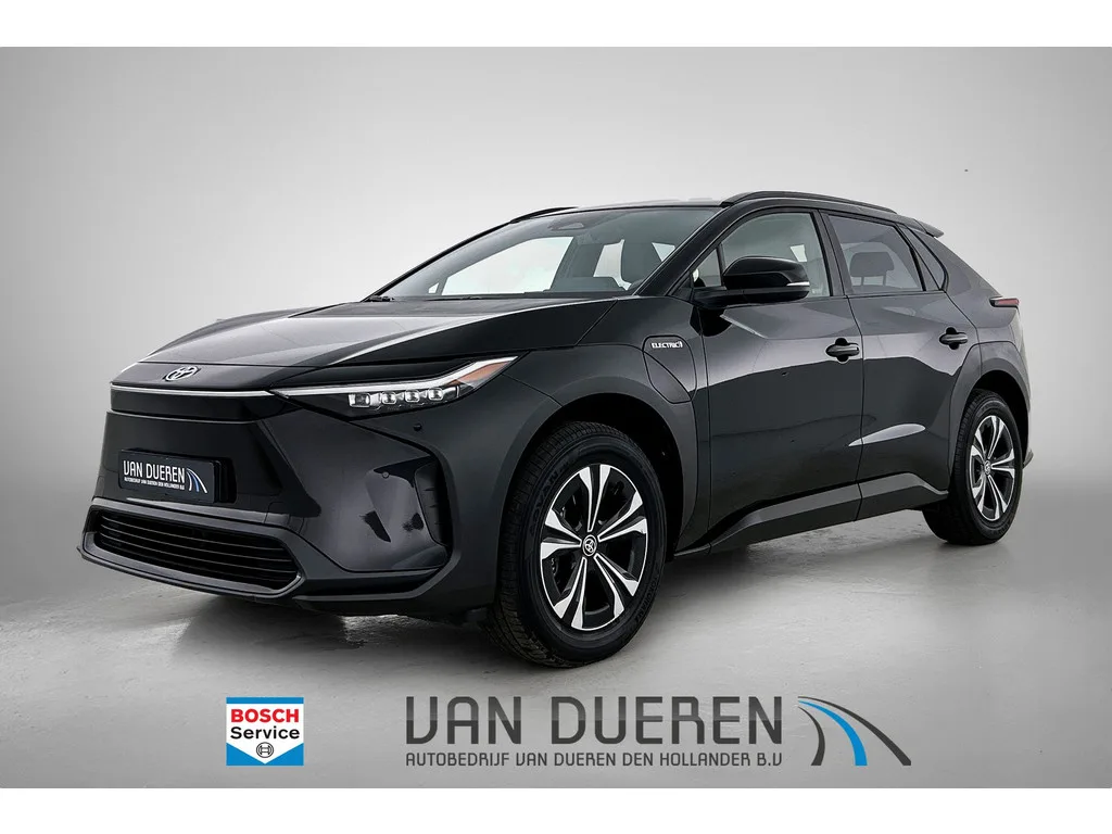Toyota bZ4X (2023) — foto 1