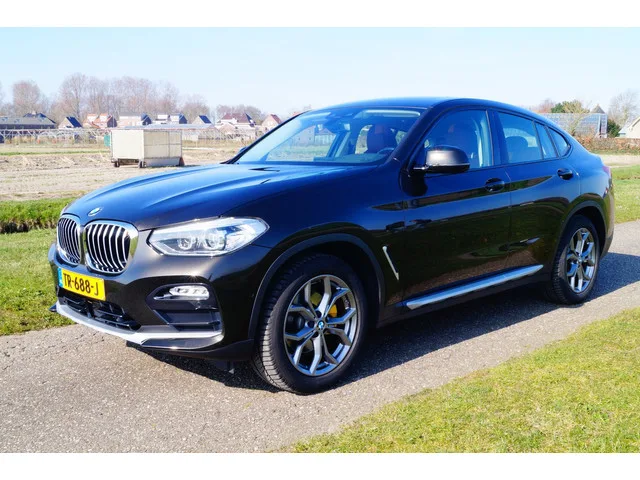 BMW X4 (2018) — foto 1