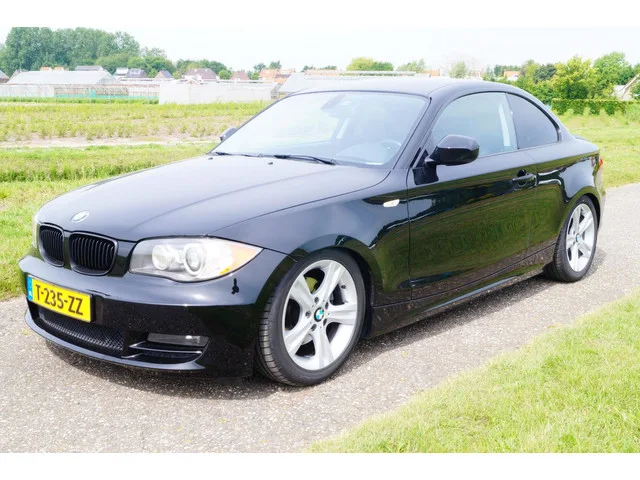 BMW 1-Serie (2011) — foto 1