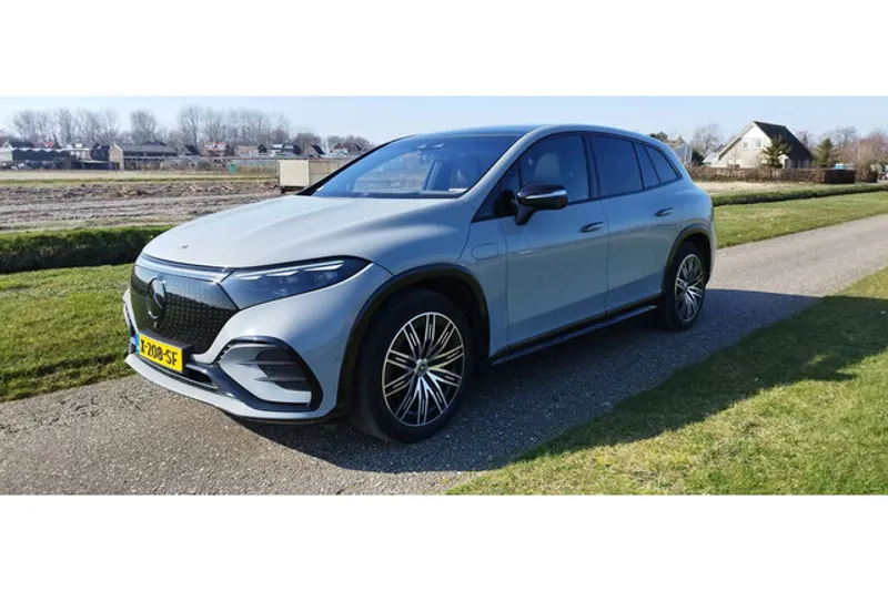 Mercedes-Benz EQS (2024)
