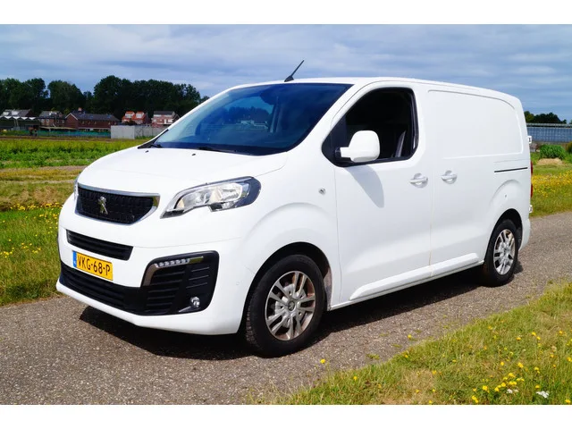 Peugeot Expert (2021) — foto 1