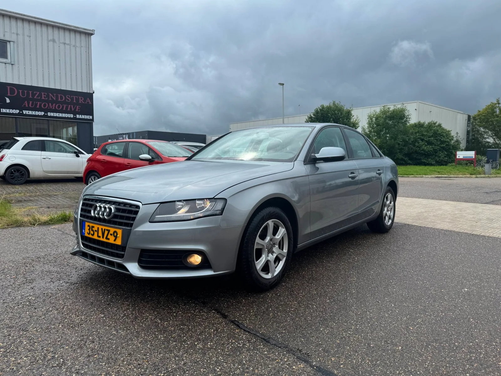 Audi A4 (2010) — foto 1