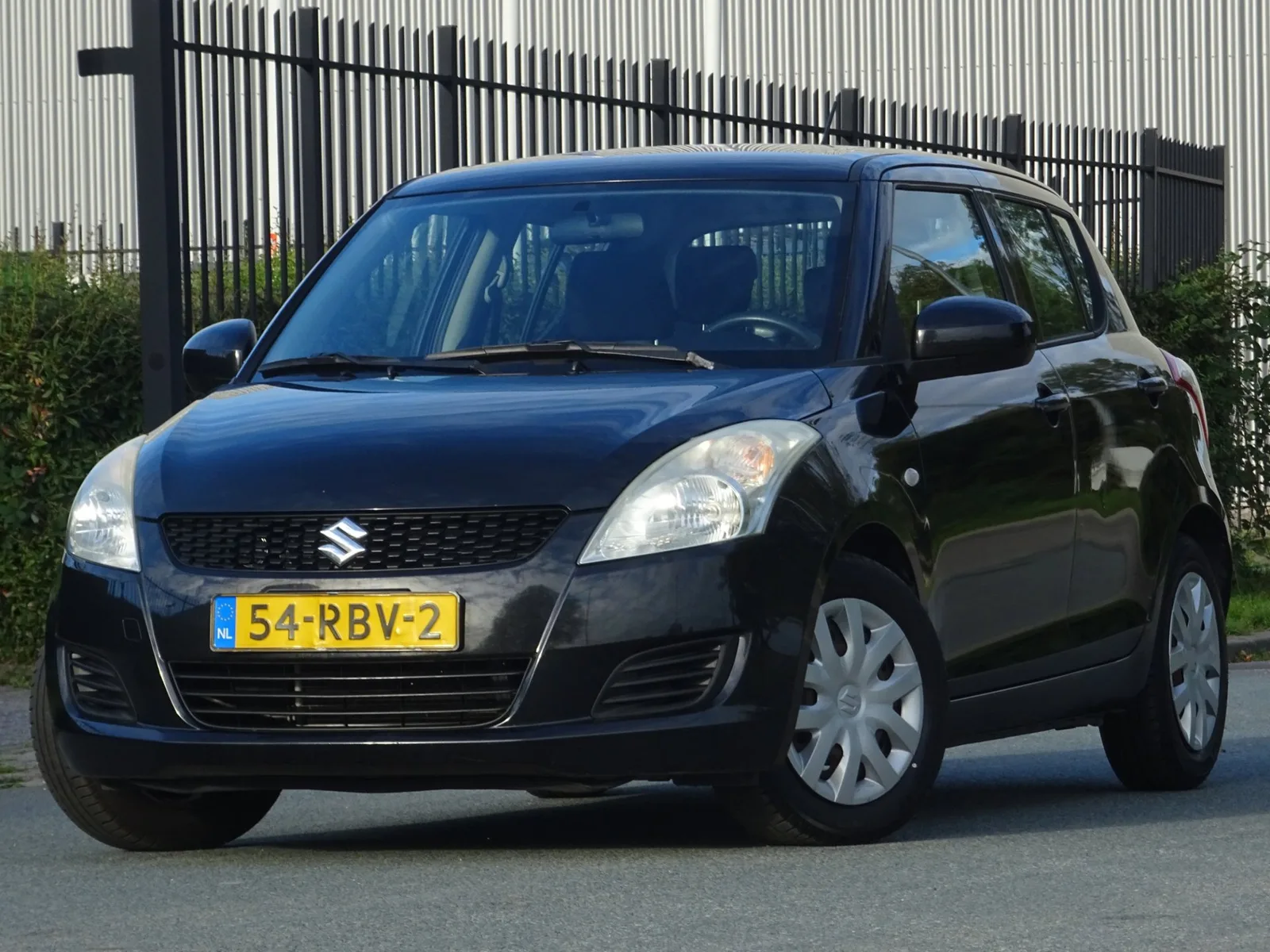 Suzuki Swift (2011) — foto 1