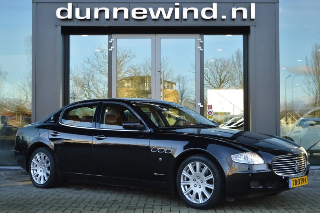 Maserati Quattroporte (2005) — foto 1