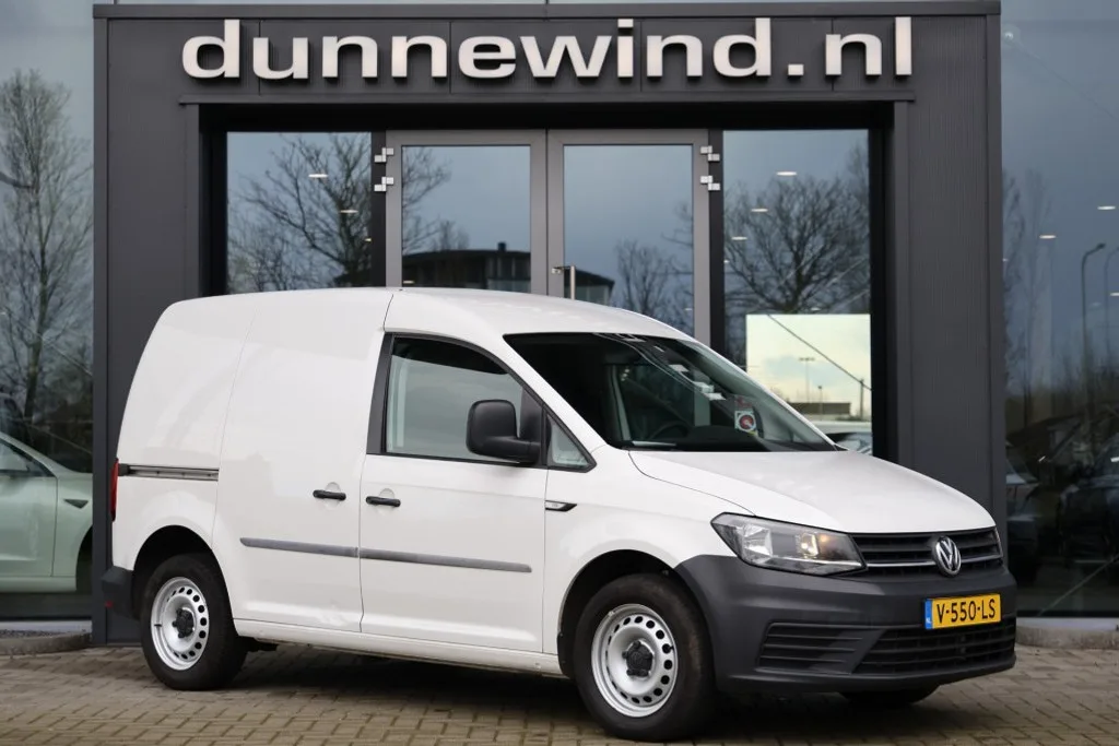 Volkswagen Caddy (2018) — foto 1