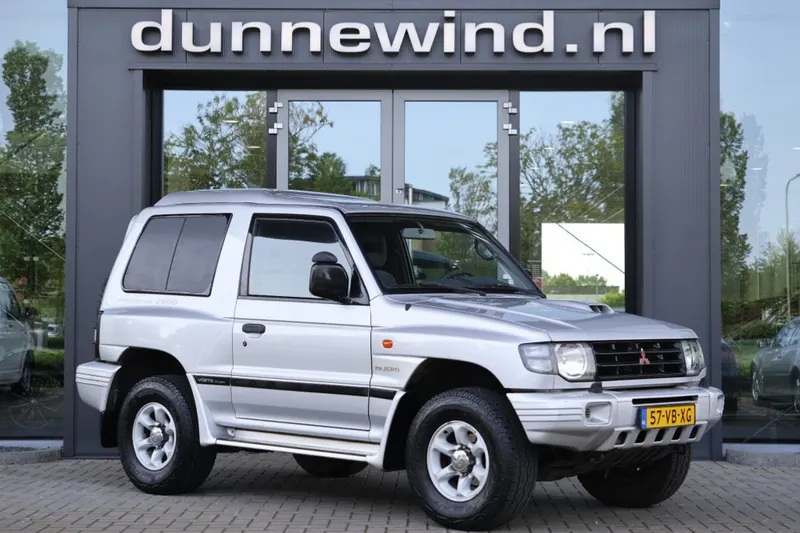 Mitsubishi Pajero (1998)