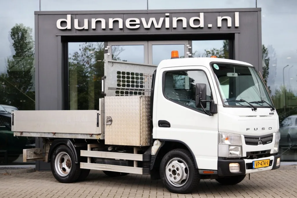 FUSO Canter (2015) — foto 1