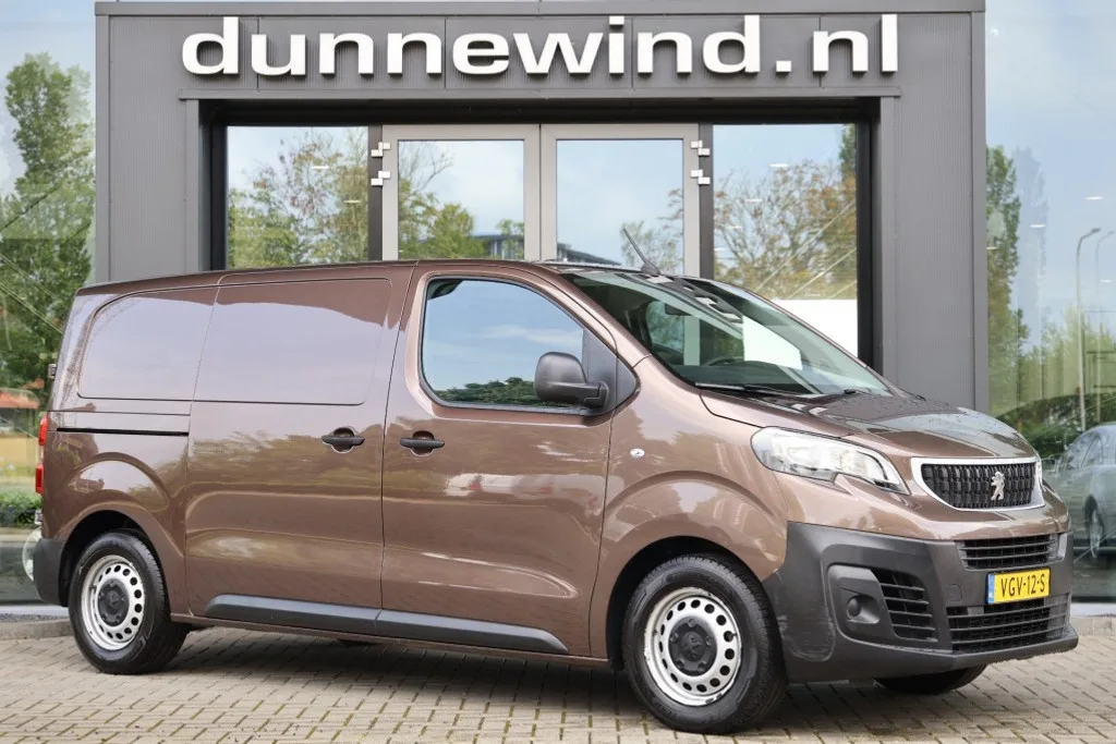 Peugeot Expert (2020) — foto 1