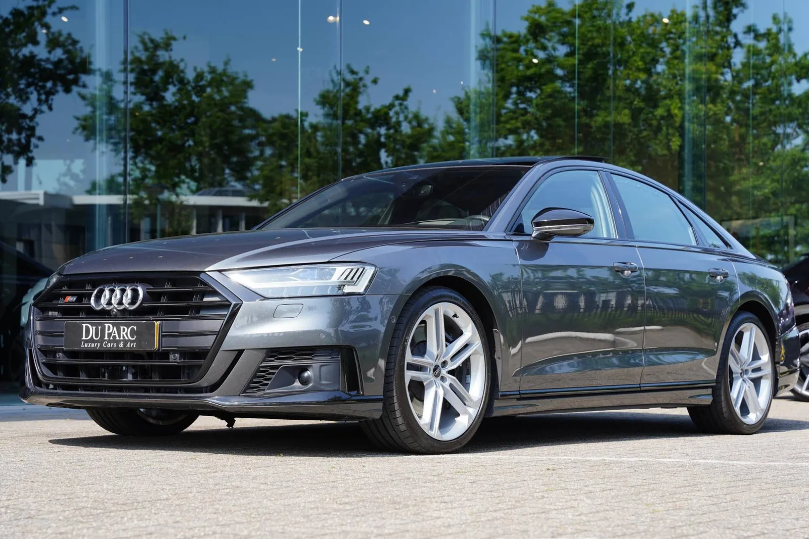 Audi S8 (2022) — foto 1