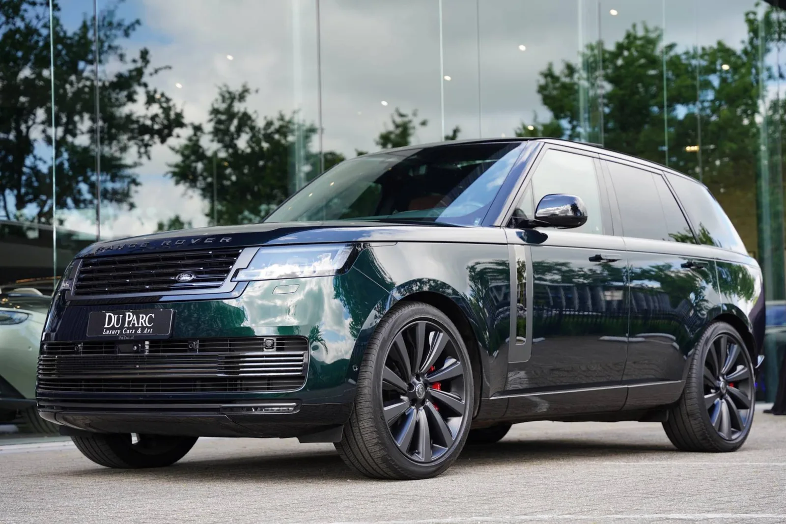 Land Rover Range Rover (2024) — foto 1