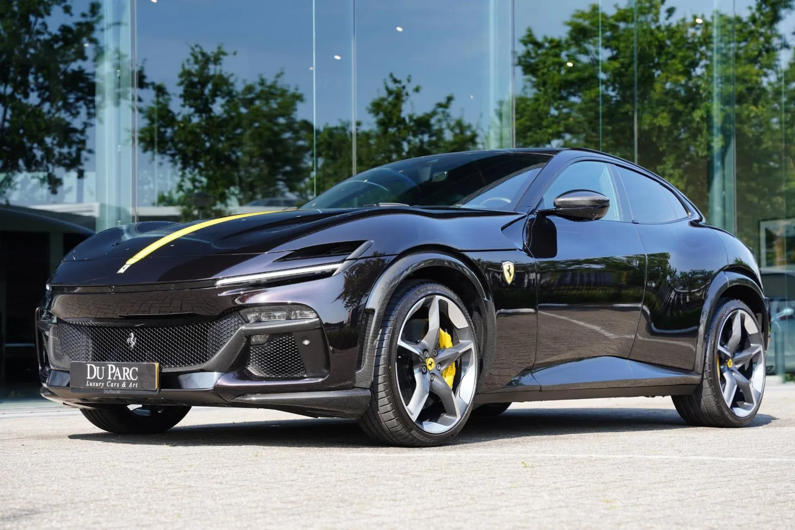 Ferrari Purosangue (2024) — foto 1