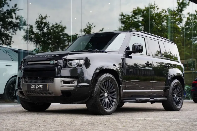 Land Rover Defender (2021)