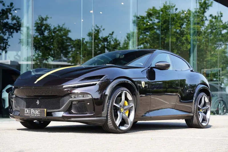 Ferrari Purosangue (2024)