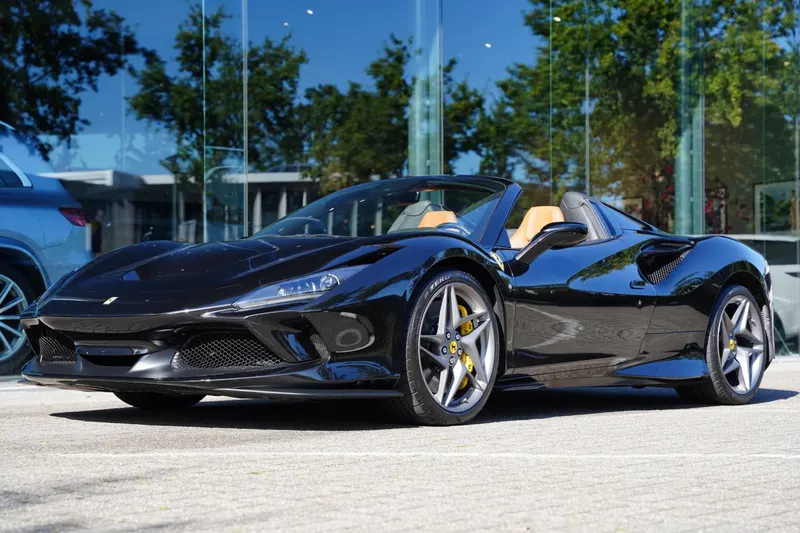 Ferrari F8 Spider (2022)