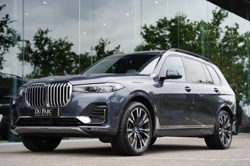 BMW X7 (2019)