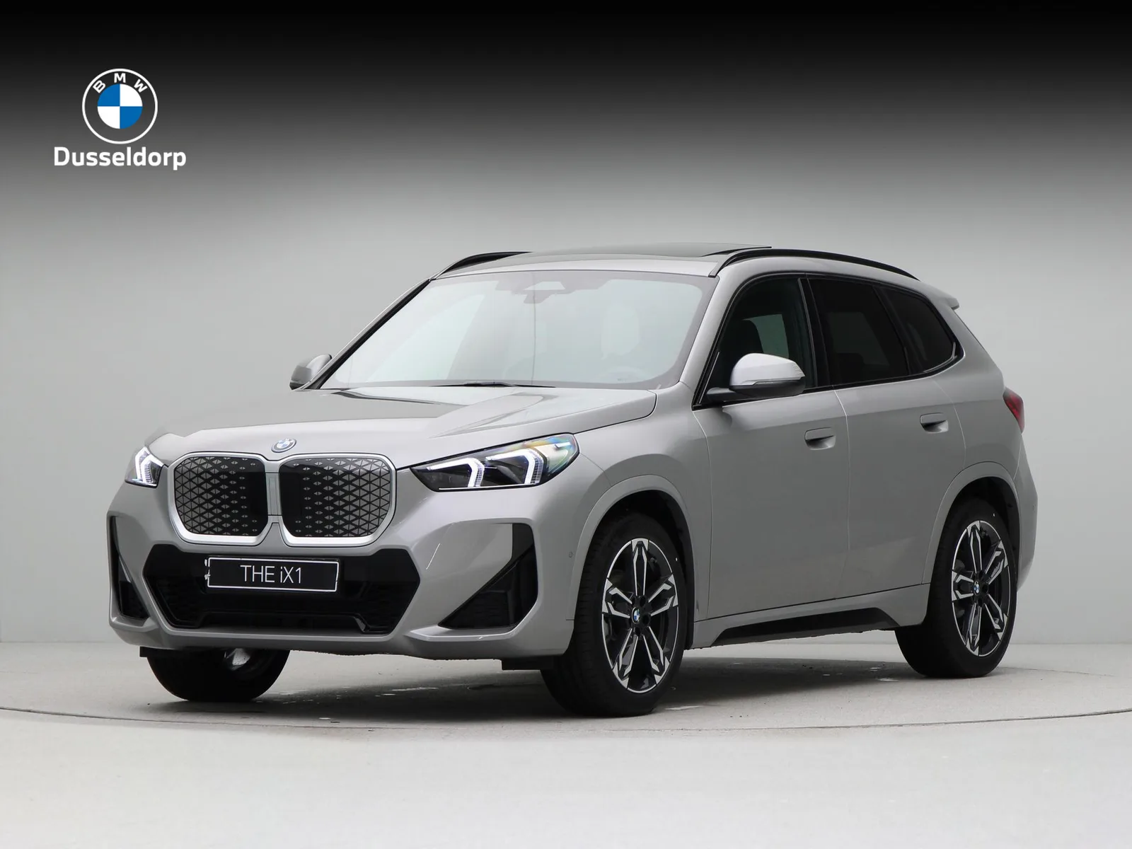 BMW iX1 (2026) — foto 1