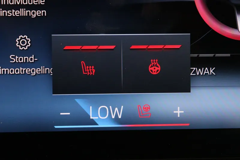 BMW i7 (2023)