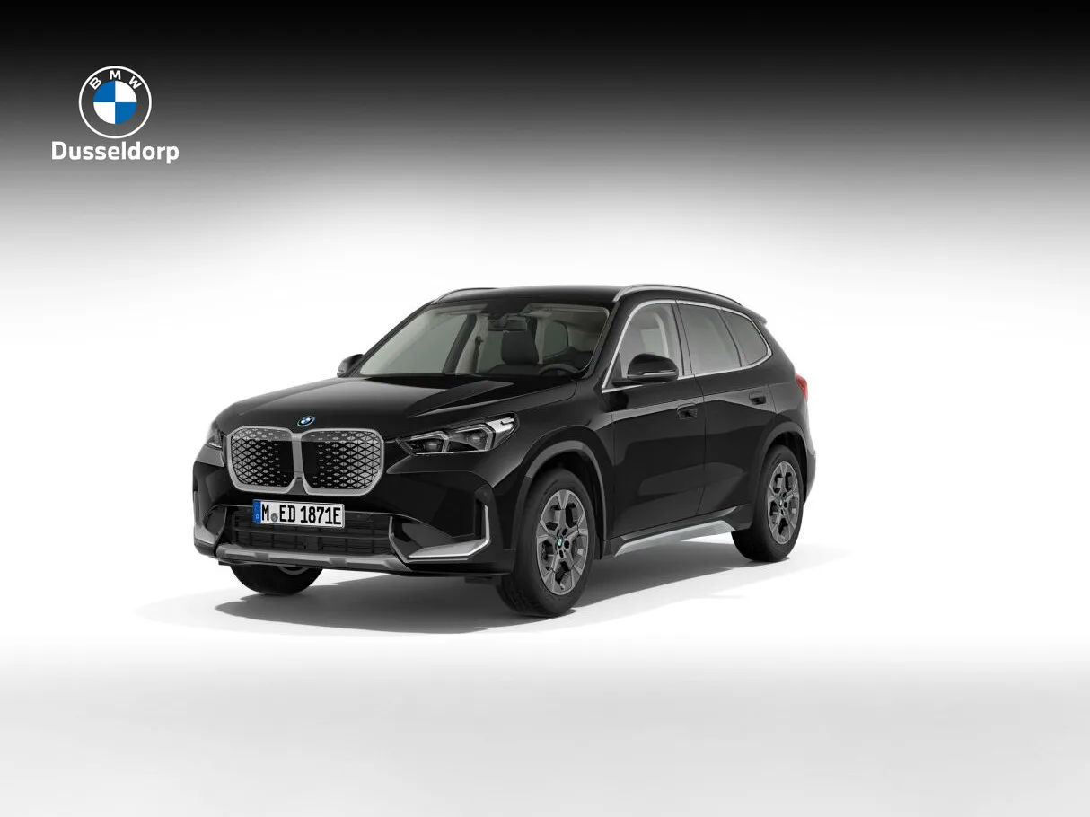 BMW iX1 (2026) — foto 1