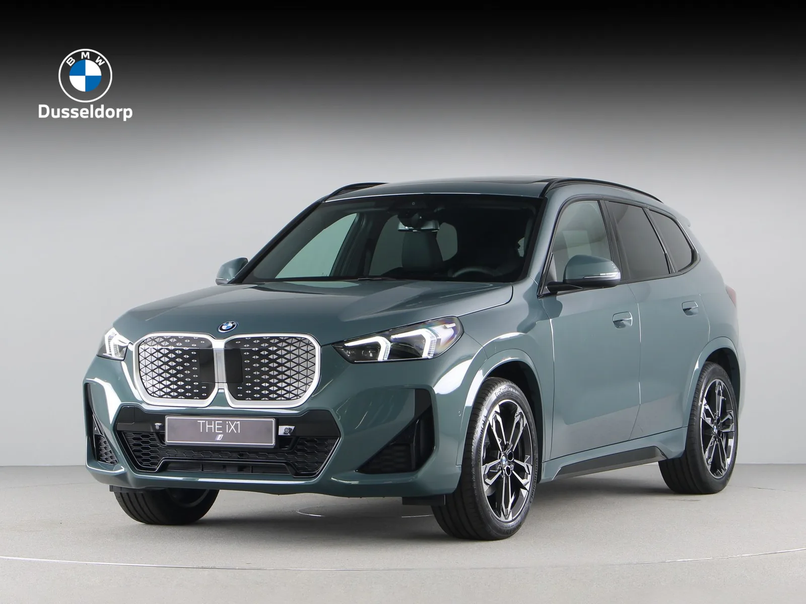 BMW iX1 (2026) — foto 1