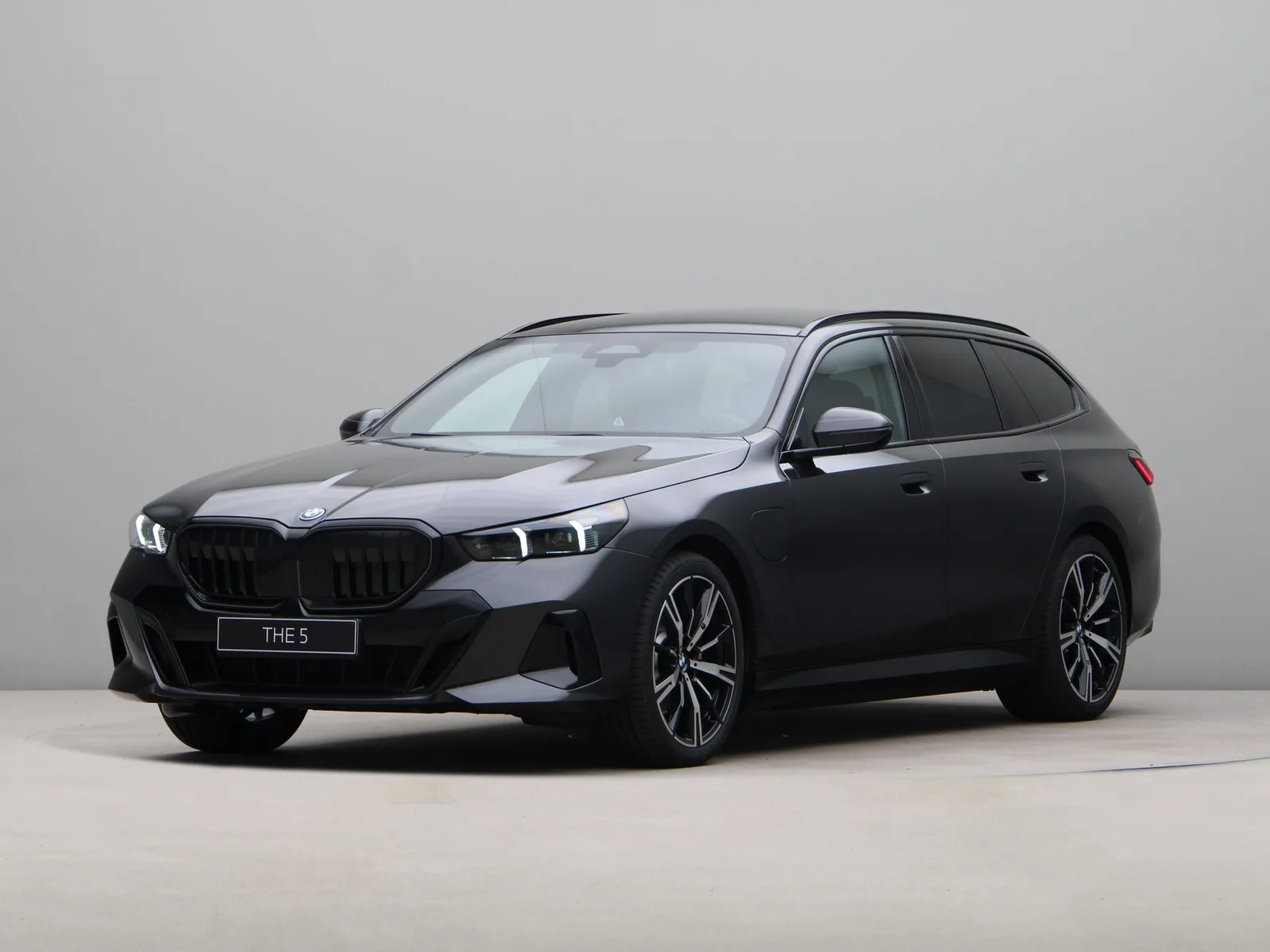 BMW i5 (2026) — foto 1