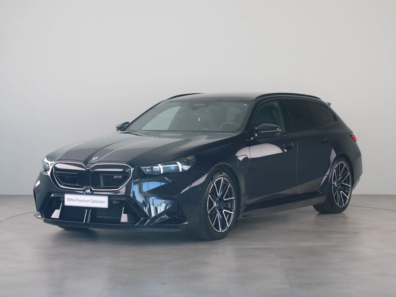 BMW M5 (2025) — foto 1