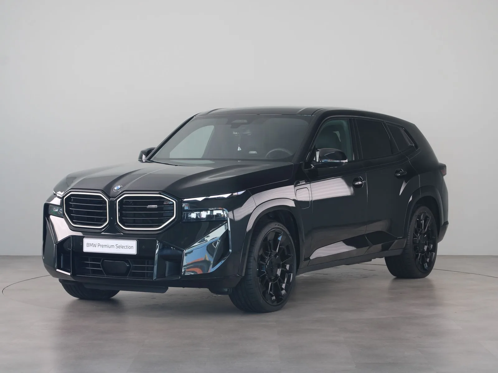 BMW XM (2025) — foto 1