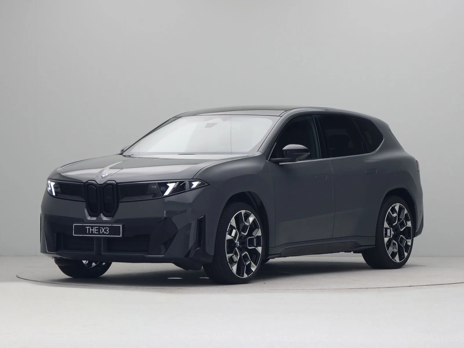 BMW iX3 (2026) — foto 1
