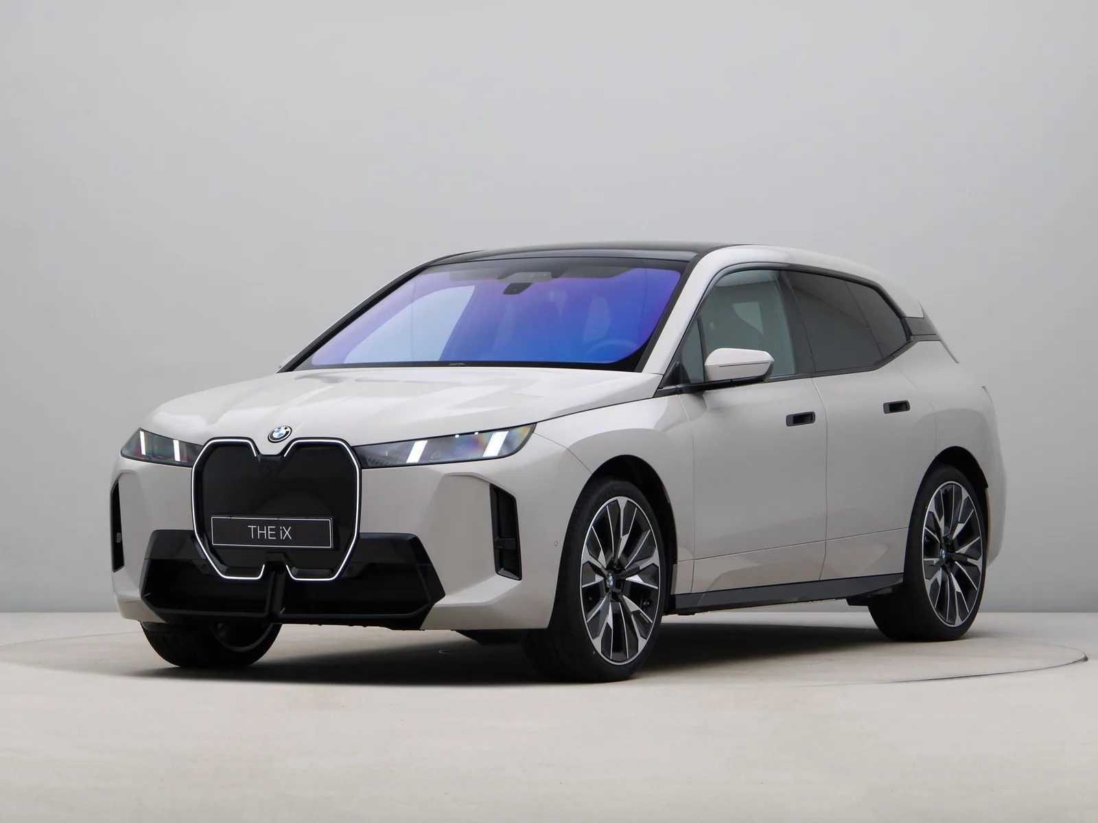 BMW iX (2026) — foto 1