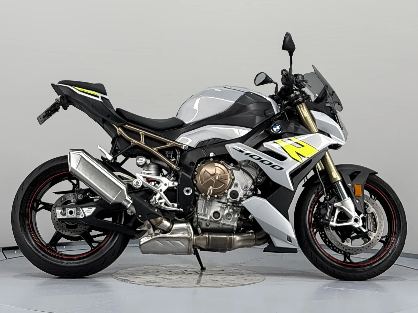BMW S 1000 R (2021) — foto 1