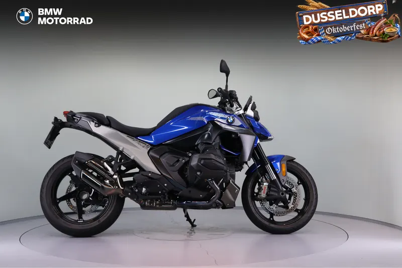 Foto van BMW R 1300 R Racing Blue Metallic