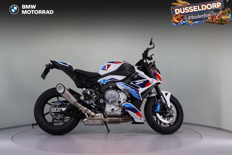 Foto van BMW M 1000 R Light white/M Motorsport