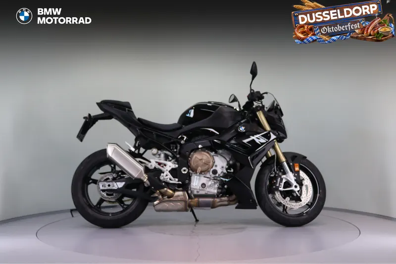 Foto van BMW S 1000 R Black Storm Metalllic